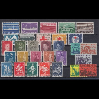 Niederlande 1957-1959 Lot 6 verschiedene kpl. Sätze postfrisch **